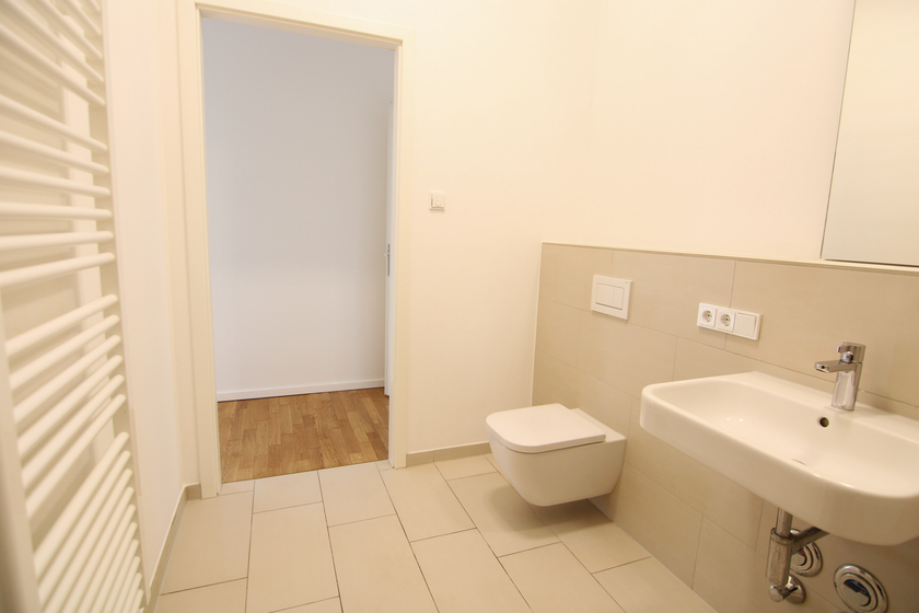 Elegantes Bad mit Wa+Du