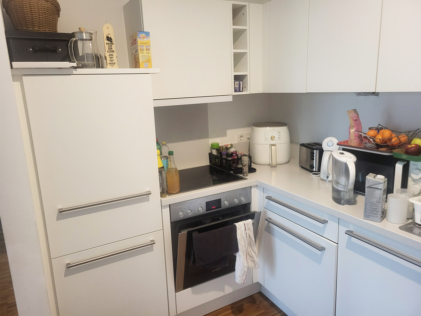 Küche mit schicker EBK