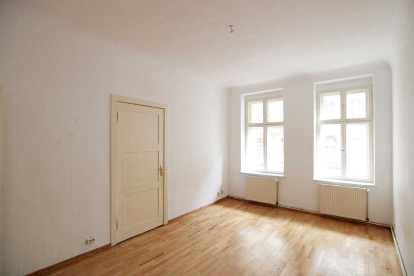 Geräumiges Wohnzimmer