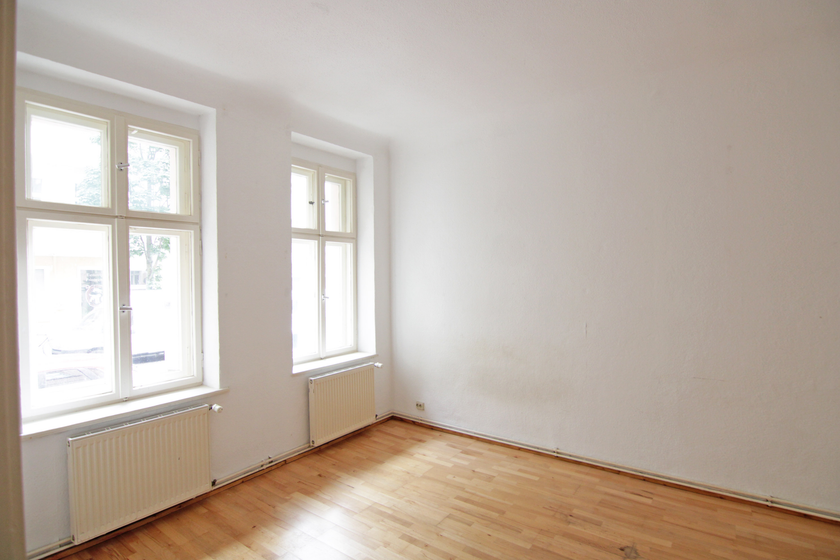 Geräumiges Wohnzimmer