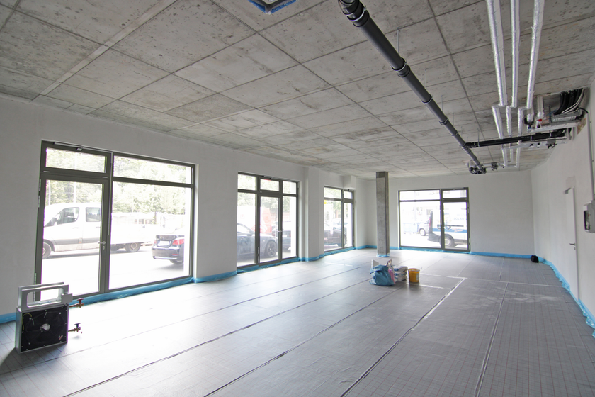 Sehr großer Verkaufsraum