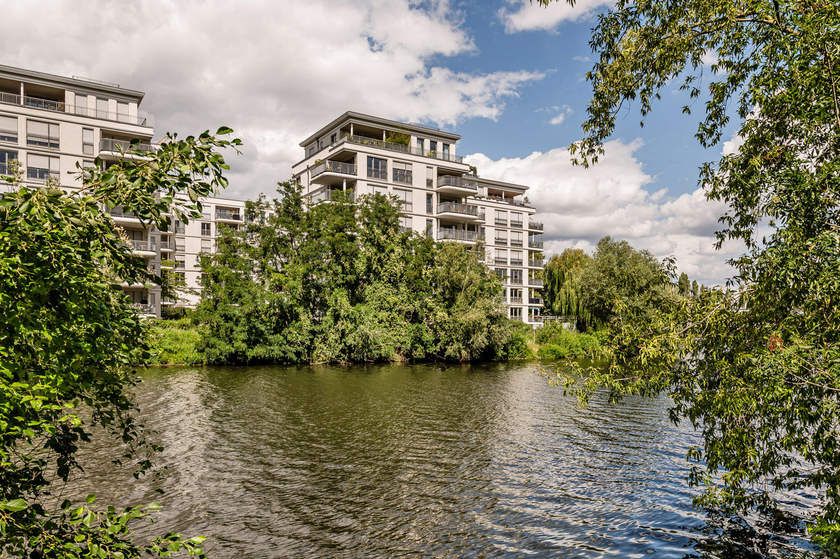 Liegenschaft (Wasserseite)