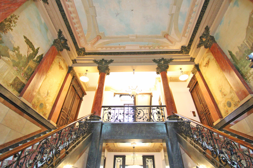 Herrschaftliche Eingangshalle