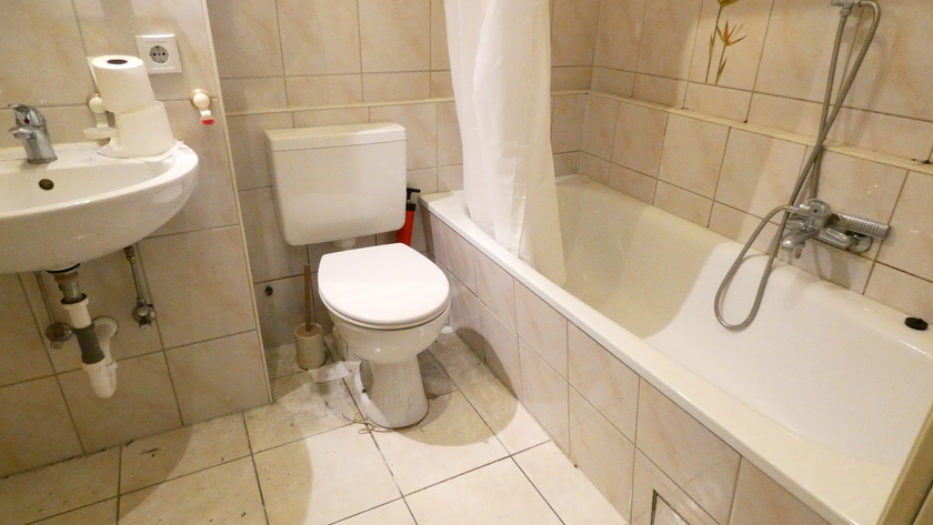 Wannenbadezimmer