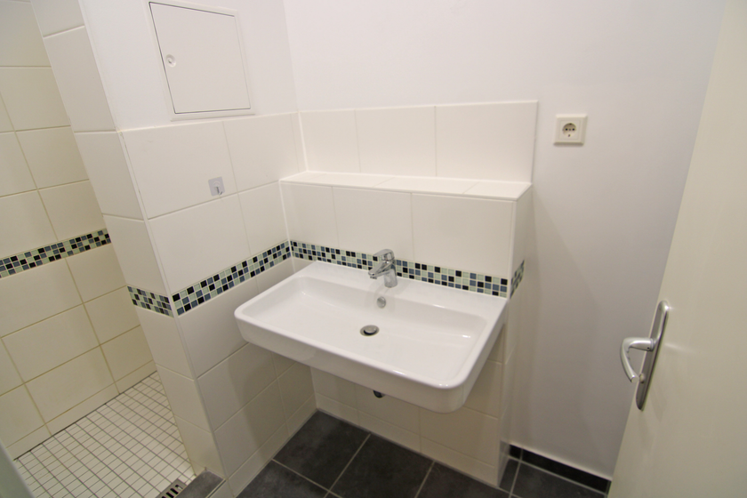 En-Suite-Duschbadezimmer