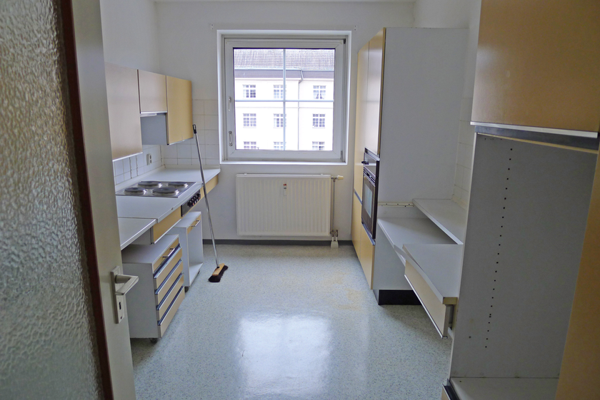 Küche mit Einbauküche