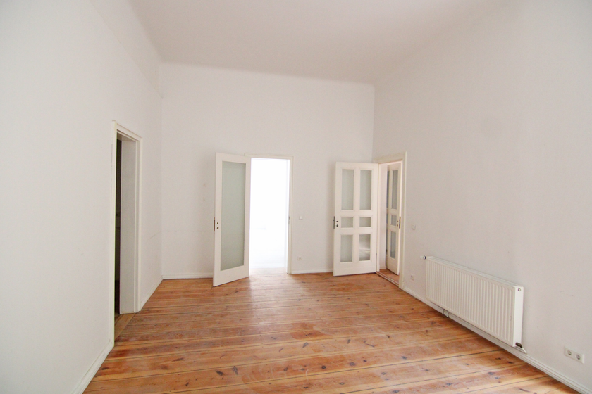 Größerer Nebenraum