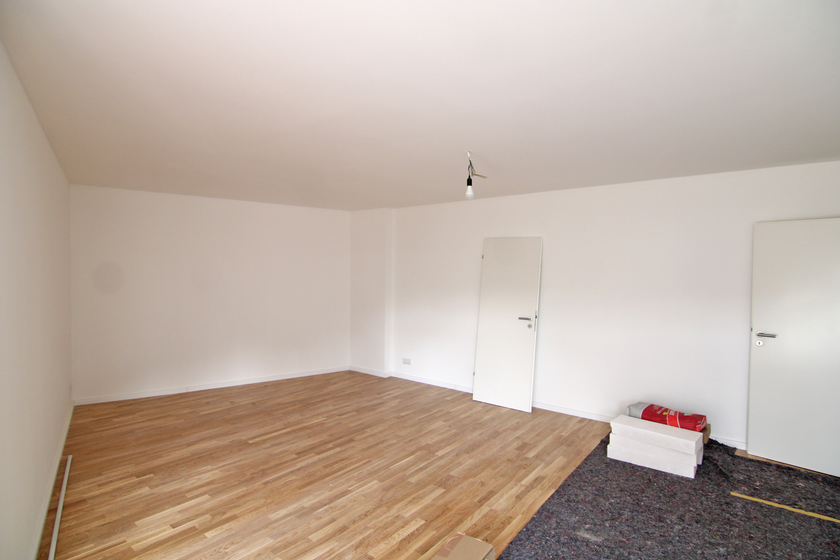 Großes Wohnzimmer, fast fertig