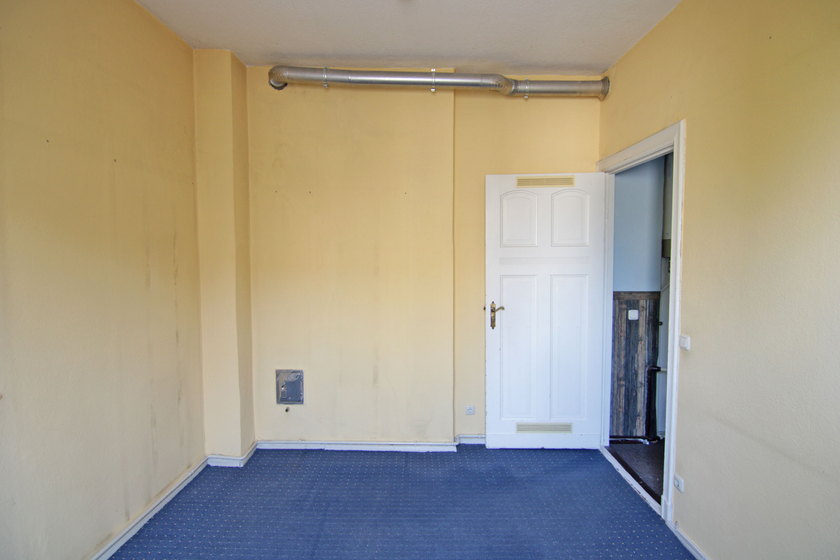 2. Hofseitiges Zimmer