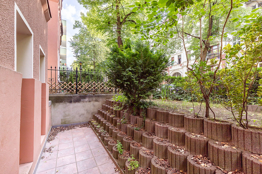 Terrasse zur Westseite