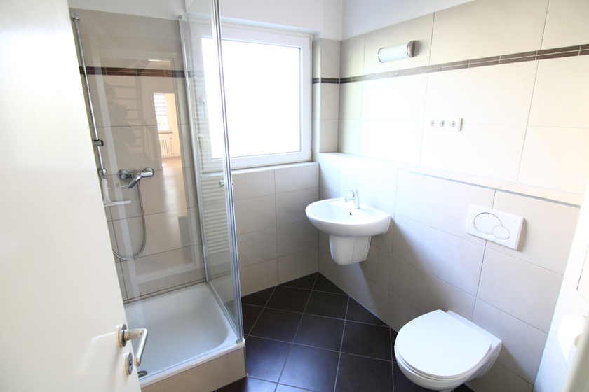 1. Badezimmer 