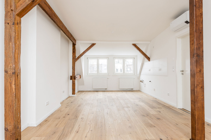 Geräumiges Wohn-/Esszimmer