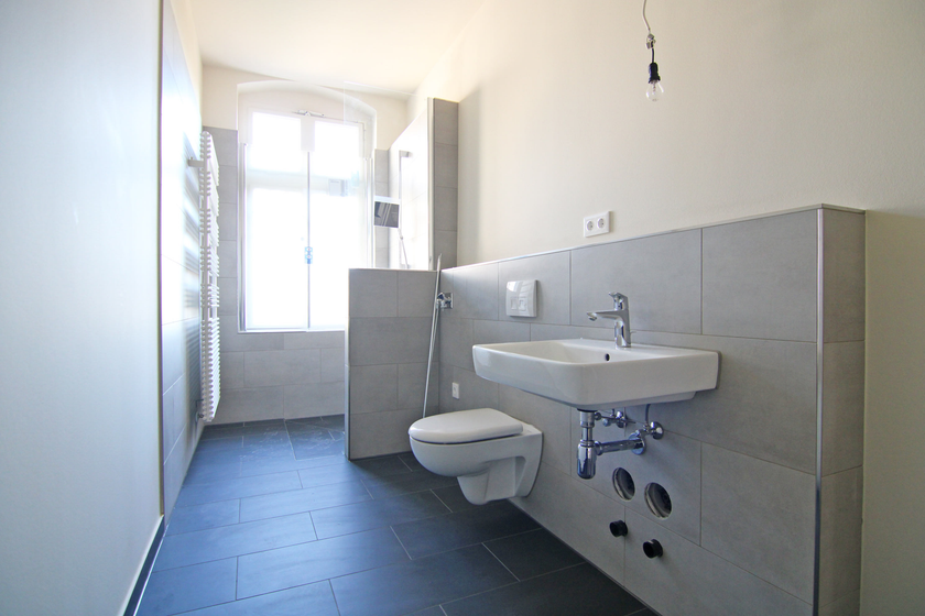 Neues Duschbad mit Fenster