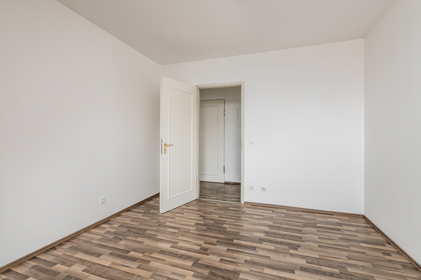 Geräumiges Schlafzimmer