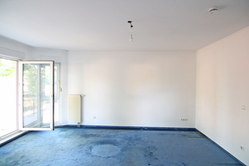 Geräumiges, helles Wohnzimmer