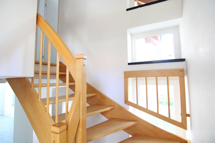 Treppe ins Obergeschoss