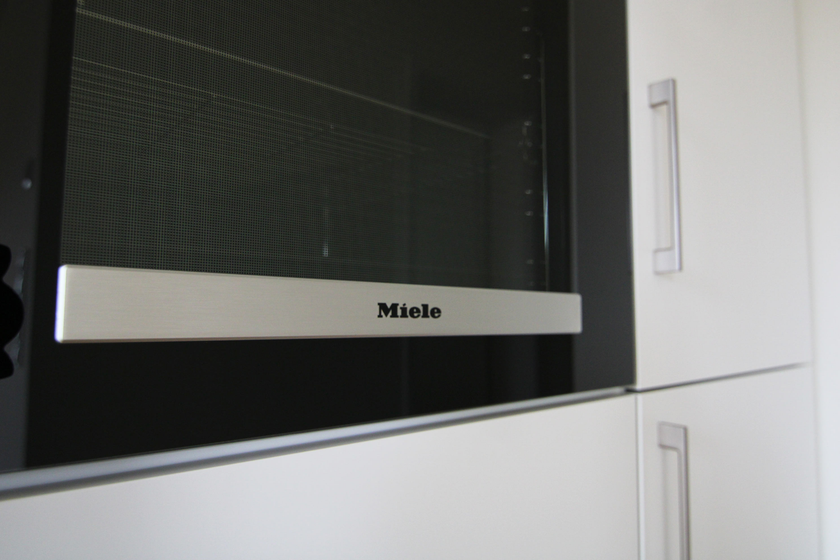 Einbauküche (Abb. ähnlich)