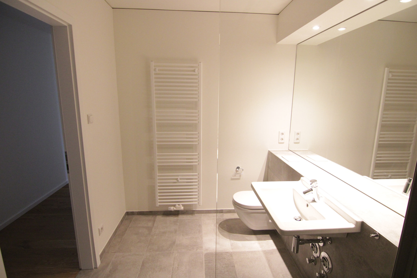 Badezimmer (Abb. ähnlich)