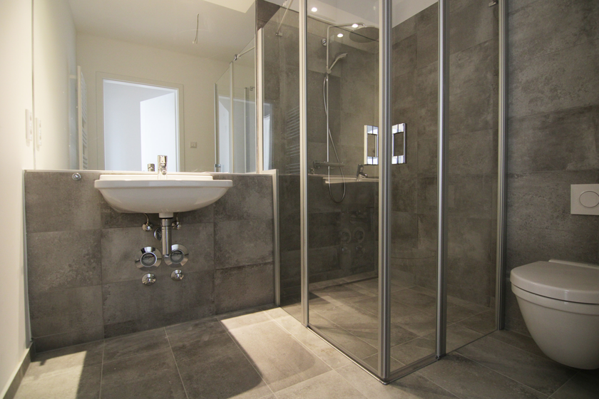 Elegante Bäder (1 von 2)