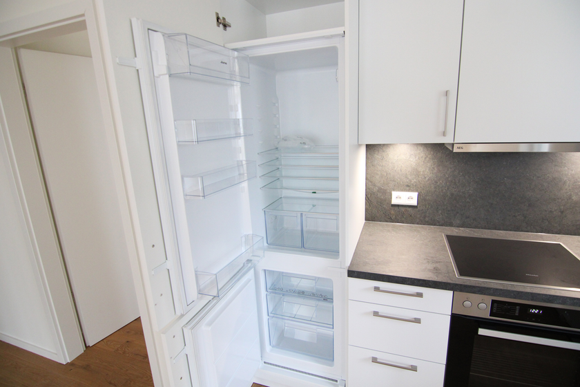 Küche mit toller EBK