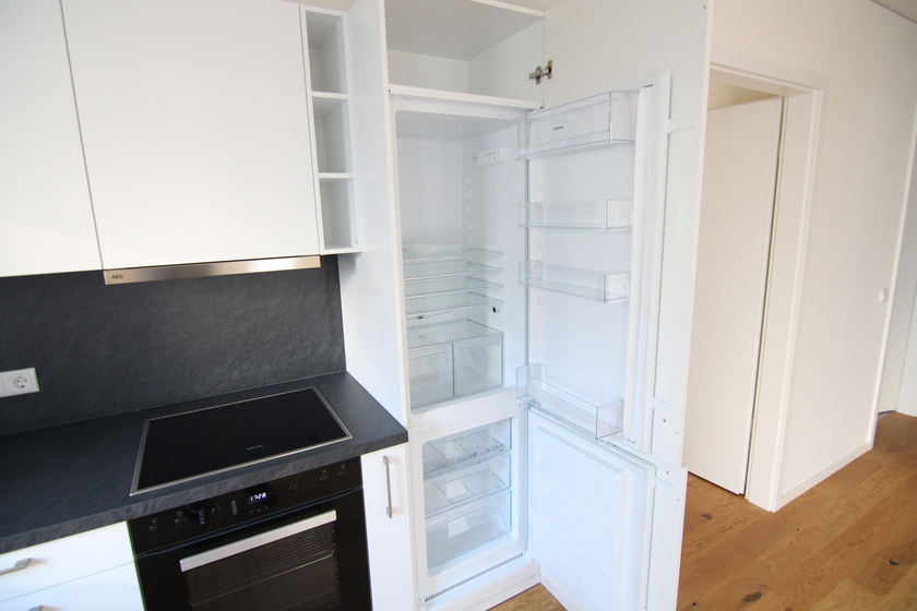 Tolle EBK (Abb. ähnlich)