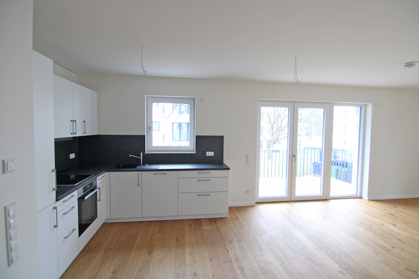 Musterbild (sehr ähnlich)